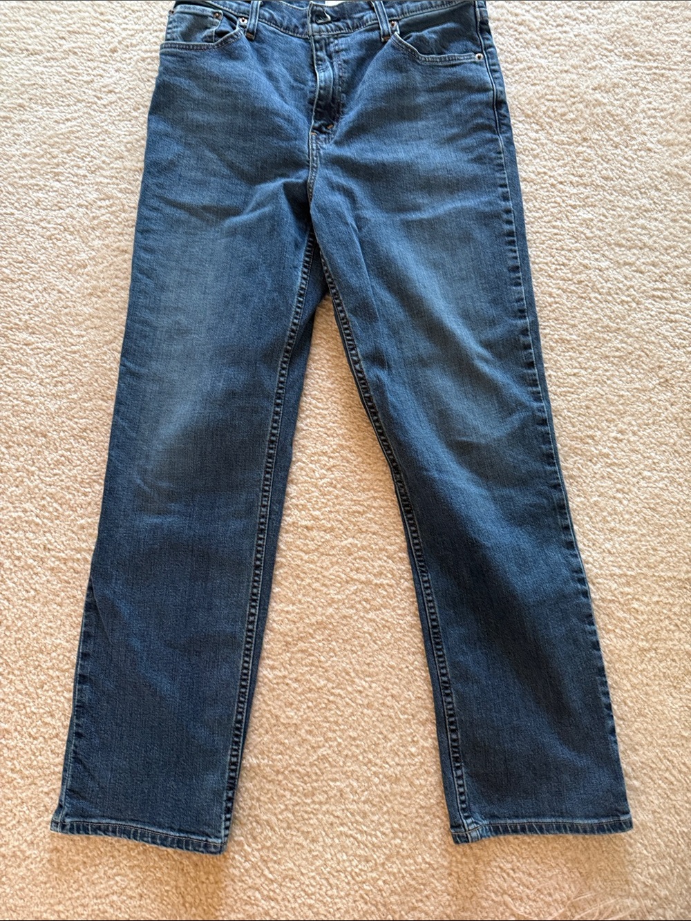 Abercrombie & Fitch Women's Straight-Leg Jeans in Dark Blue Wash